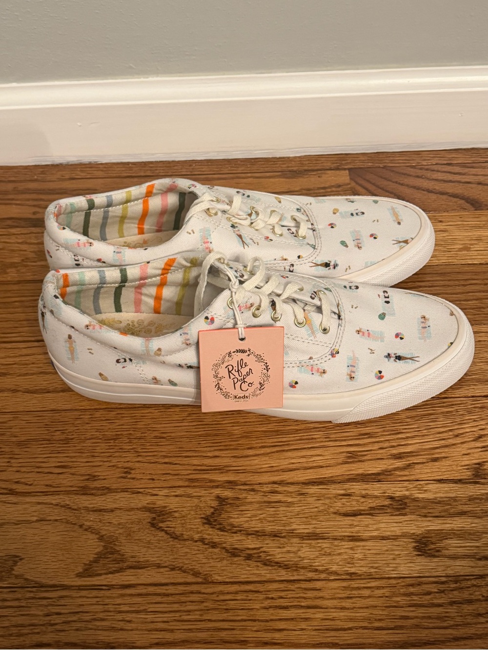 Rifle Paper Co X Keds Sun Girls White Canvas Lace-Up Sneakers with Beach Print - Picture 2 of 9